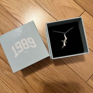 Taylor Swift 1989 Seagull Necklace